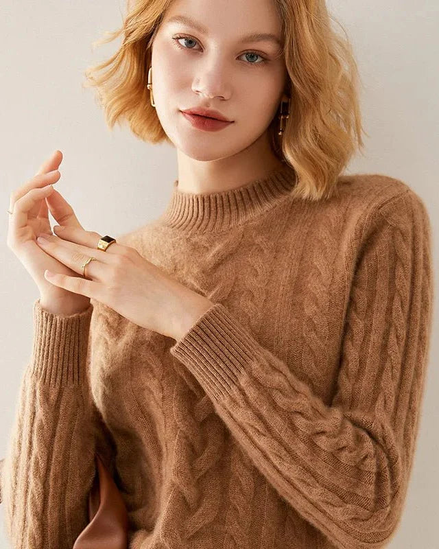 Women's wool cable-knit O-neck sweater with high-stretch and relaxed fit, featuring a textured silhouette for fall and winter layering or city to resort warmth.