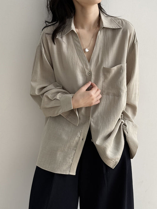 Loose-Fit V-Neck Button-Down Shirt