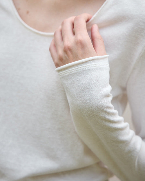 U-Neck Rolled-Up Long-Sleeved Knit Top