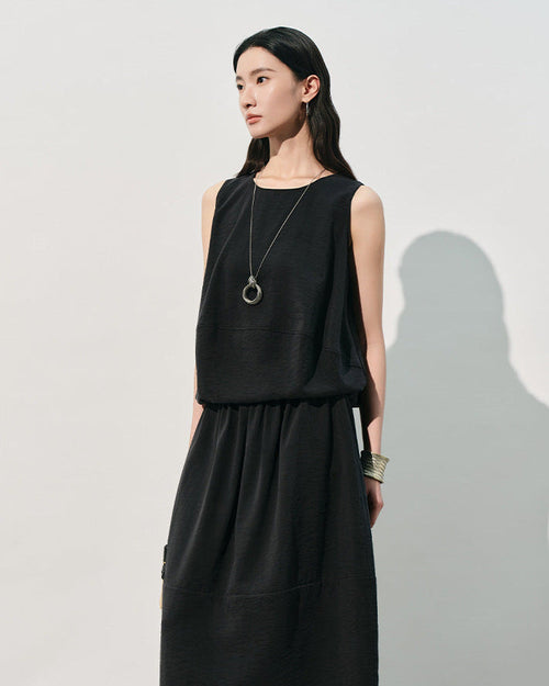 Sleeveless Loose-Fit Crew Neck Tank Top