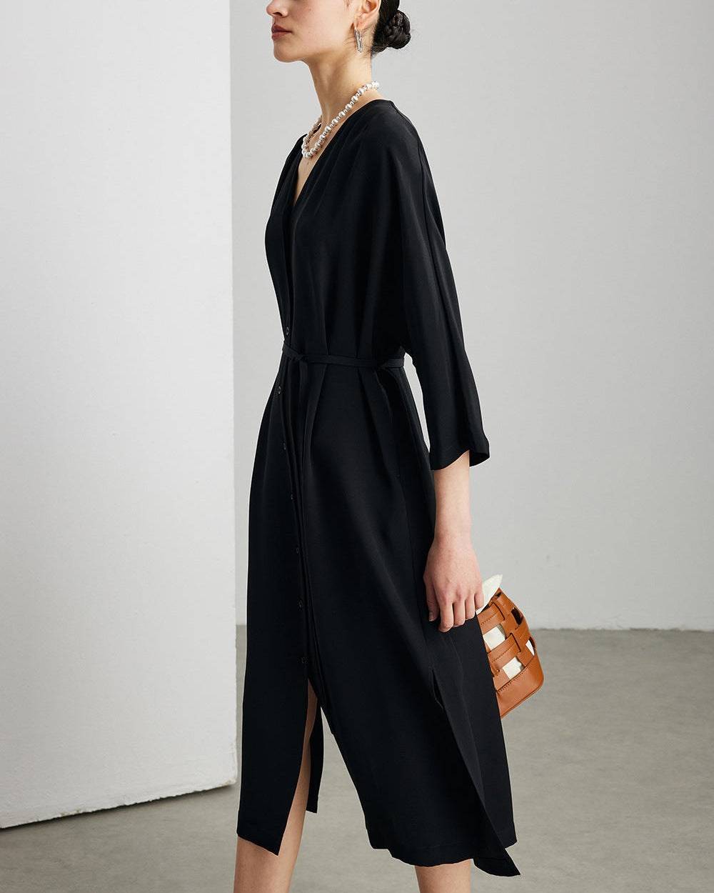 Elegant And Versatile Silk V-Neck Dress