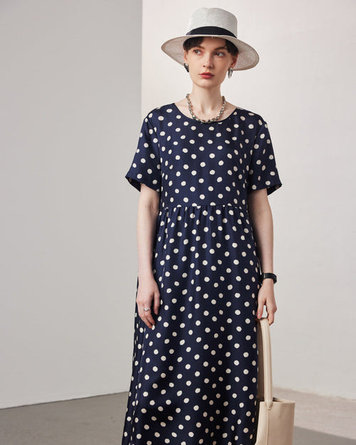 Loose-Fitting Short-Sleeve Silk Dress