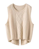 100 % merino-wool vest, round neckline, sleeveless, ribbed trims, regular fit—lightweight core-warmer for layering all winter.