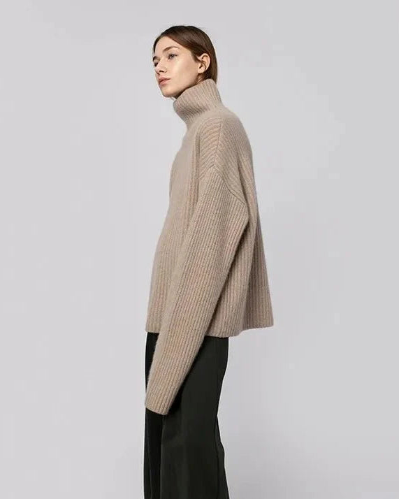 Turtleneck Loose-Fit Cashmere Sweater