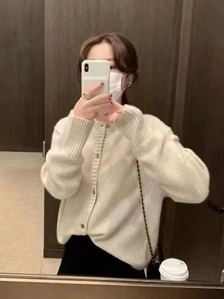 Round Neck Cashmere Short Cardigan