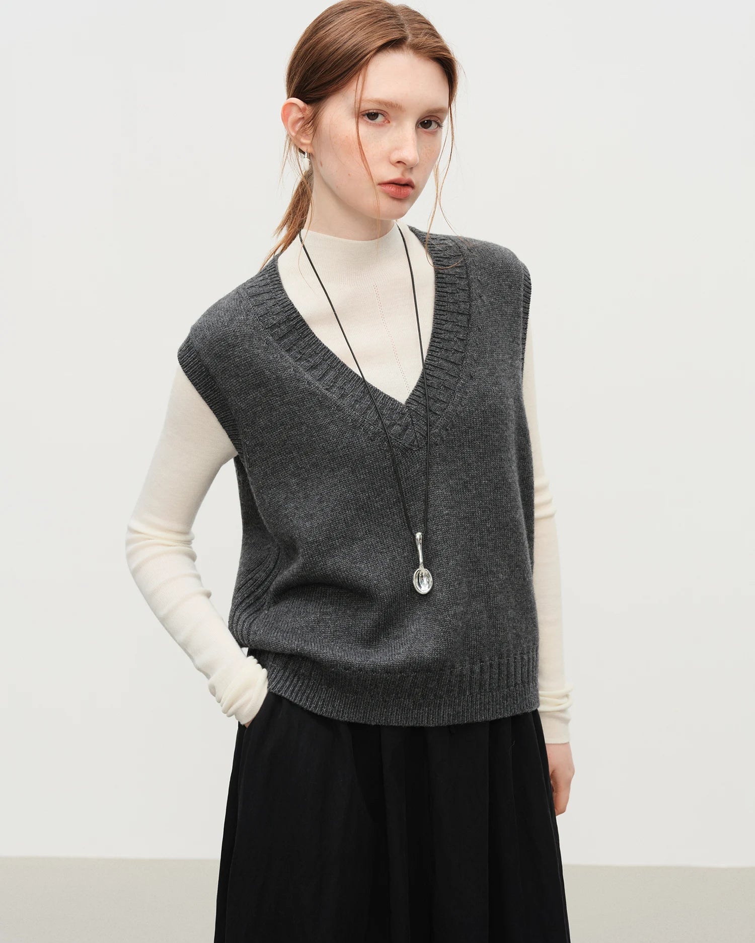 Wool Knit V-Neck Sleeveless Vest