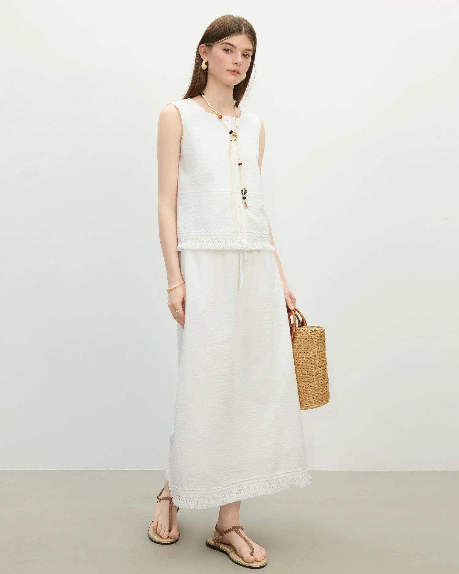 Loose-Fit Solid-Color A-Line Knit Skirt