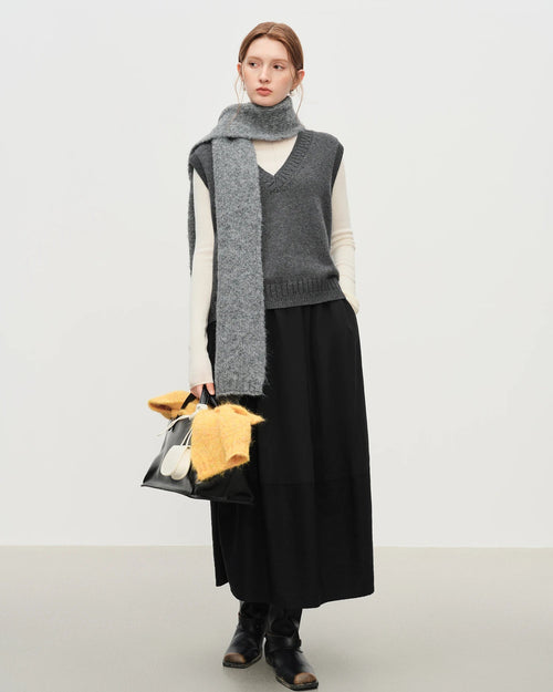 Wool Knit V-Neck Sleeveless Vest
