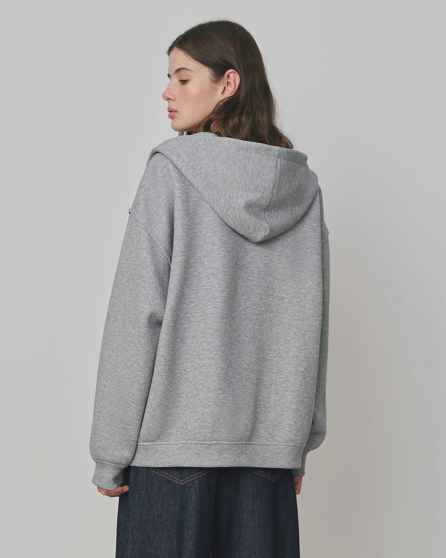 Loose-Fitting Drop-Shoulder Hooded Sweatshirt