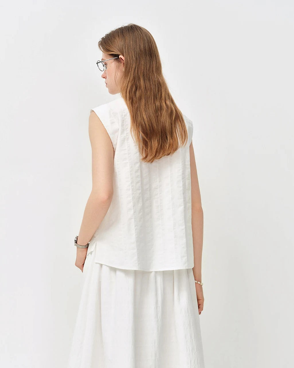 Lace-Trimmed V-Neck Cotton Shirt