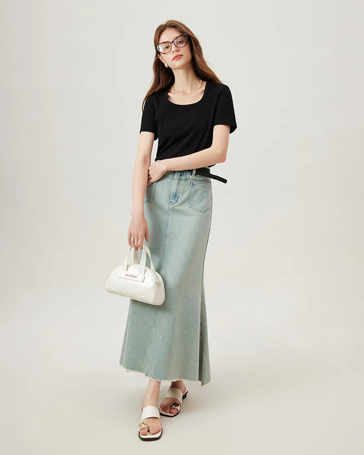 Soft Stretchy Square-Neck Knit T-Shirt