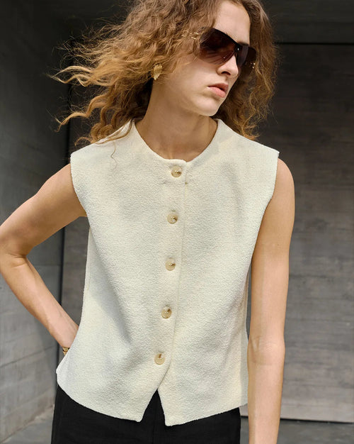 Retro Round Neck Button Sleeveless Vest