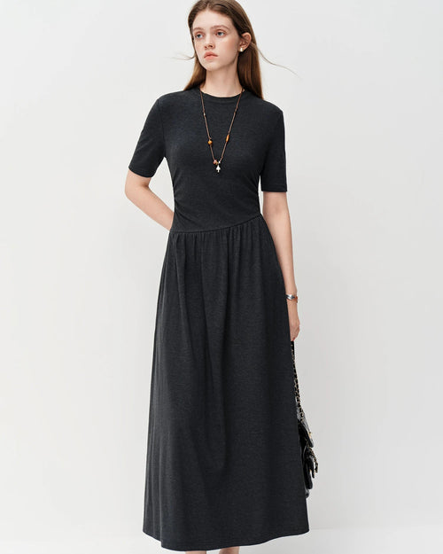 Loose-Fitting Pleated A-Line Maxi Skirt