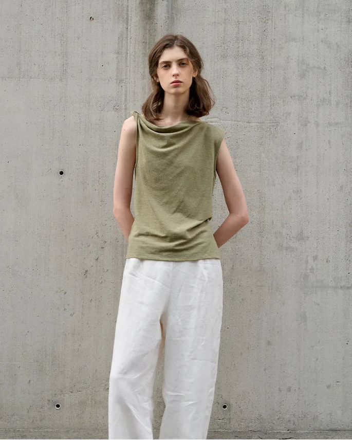 Irregular One-Shoulder Sleeveless T-Shirt