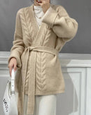 Gentle Short Cable Wool Cardigan