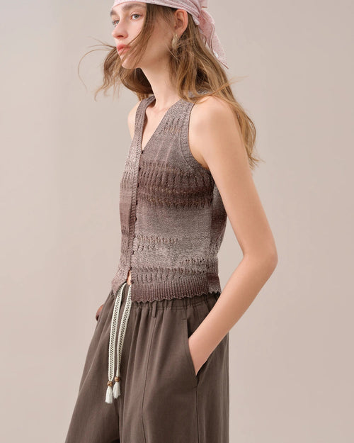 Relaxed-Fit Knitted Sleeveless Vest