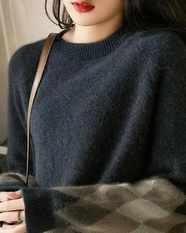 Round Neck Patchwork Pullover Sweater