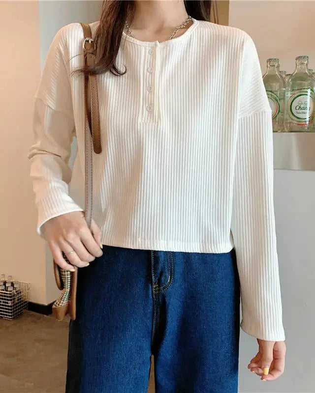 White / S