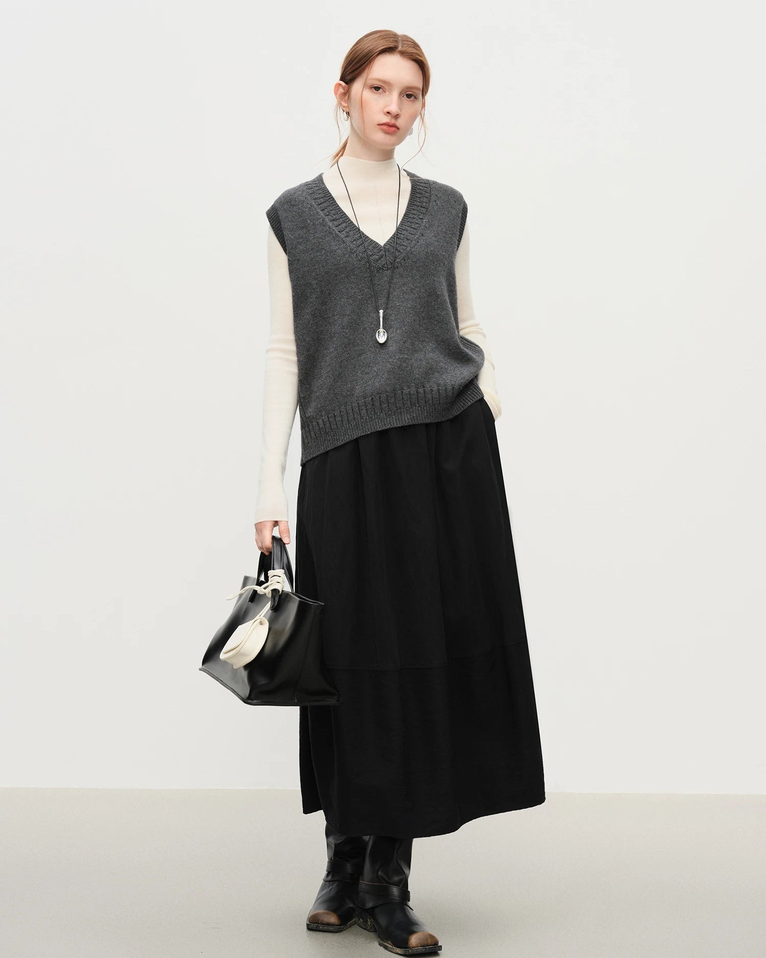 Wool Knit V-Neck Sleeveless Vest