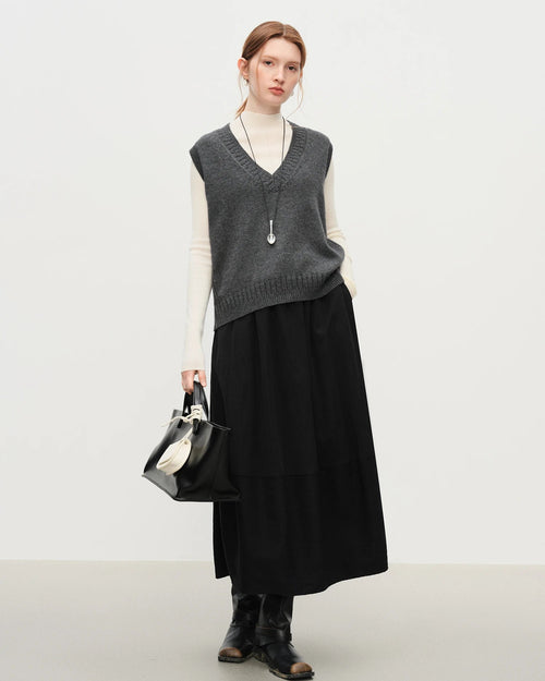 Wool Knit V-Neck Sleeveless Vest