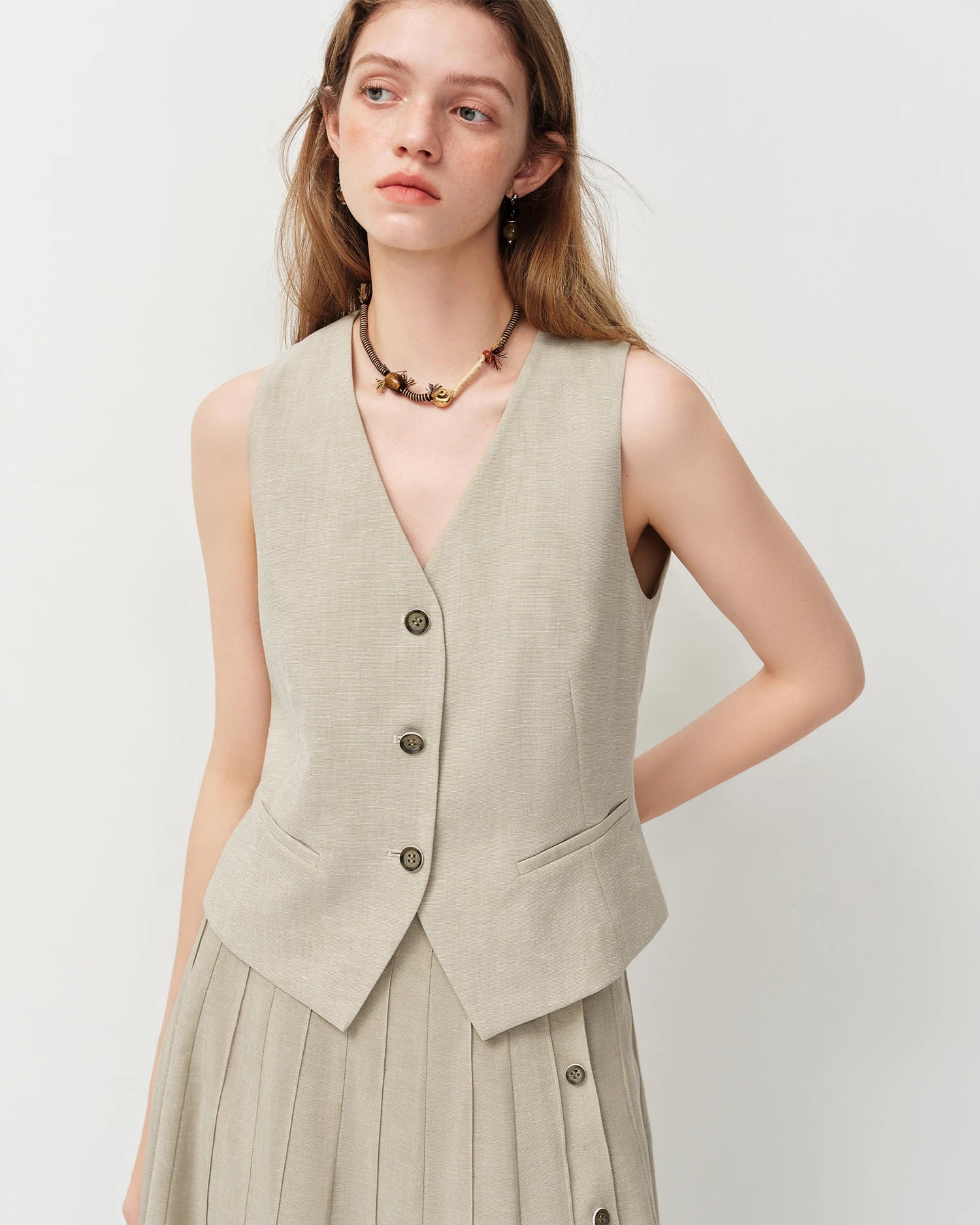 Loose-Fit V-Neck Woven Sleeveless Vest