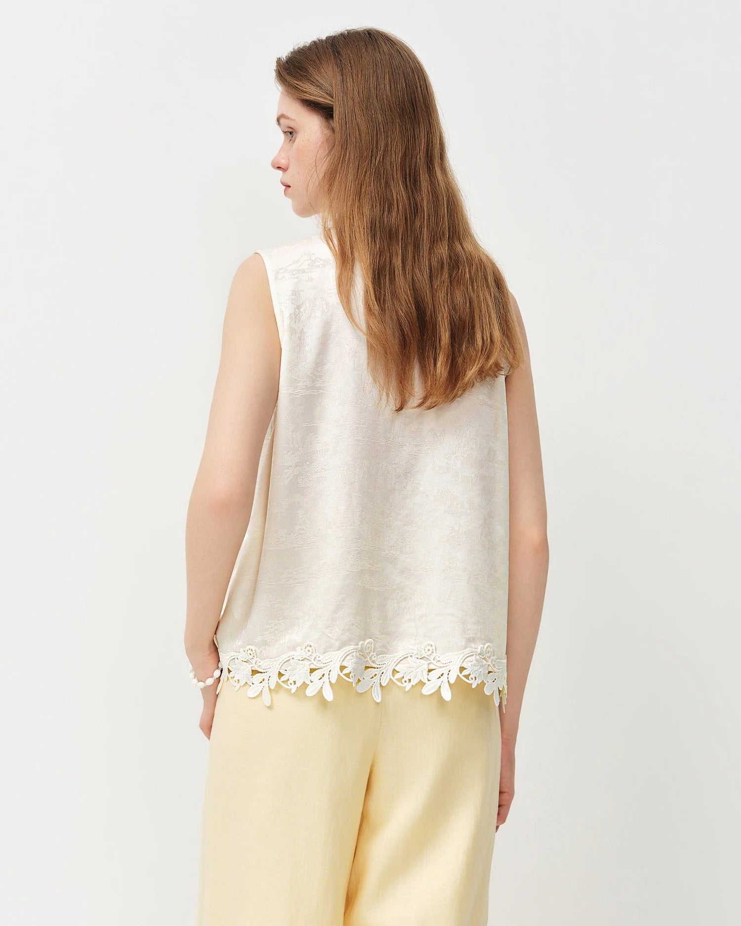 Stand-Collar Frog-Button Sleeveless Shirt