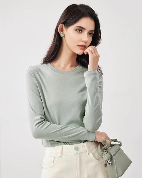 Wool-cotton-modal knit long-sleeve O-Neck tee in round . Climate-regulating, slim fit with medium stretch — a refined autumn-winter layering essential.