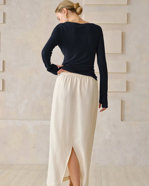 Off-The-Shoulder Slim-Fit Long-Sleeved T-Shirt