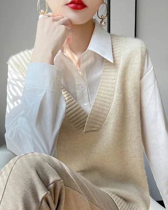 V-Neck 100% Cashmere Knit Vest