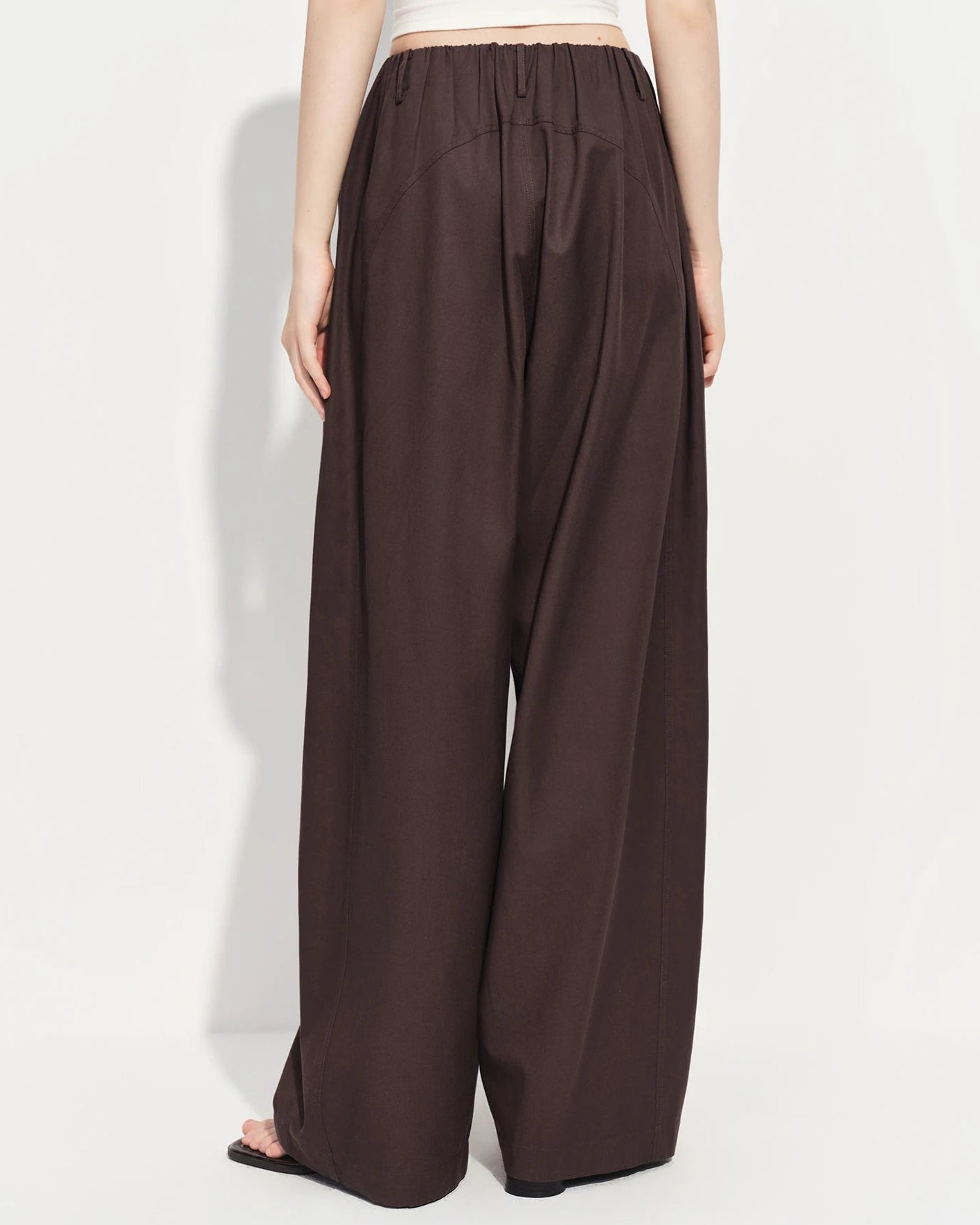 Loose-Fit High-Waisted Wide-Leg Pants