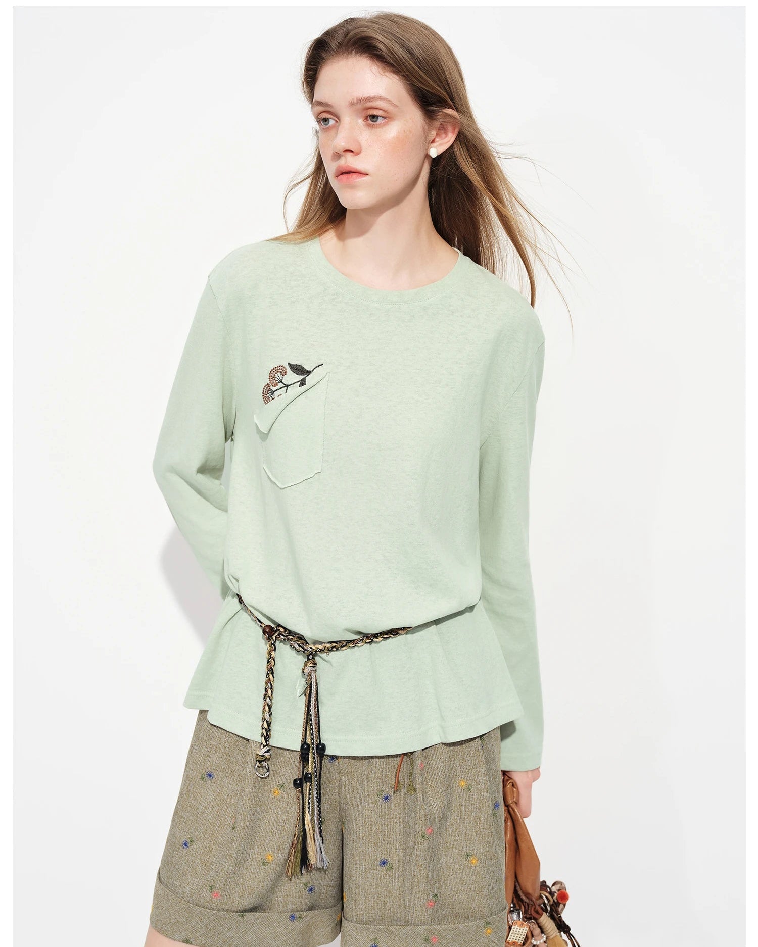 Loose-Fitting Embroidered Sun Protection T-Shirt