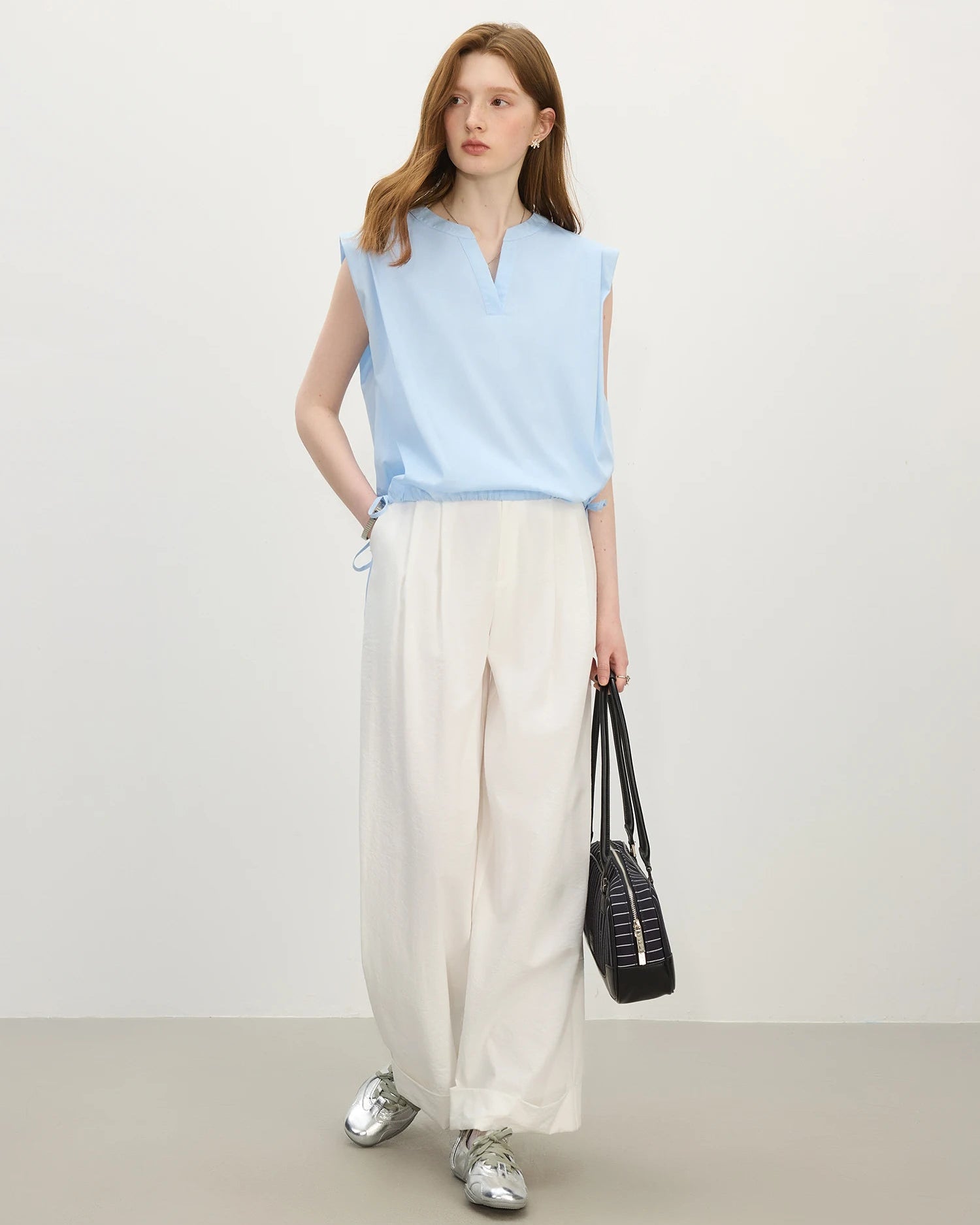 Straight Shoulder V-Neck Sleeveless Blouse