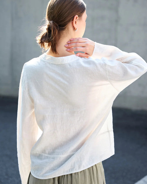 Loose-Fit Linen V-Neck Long-Sleeve Shirt
