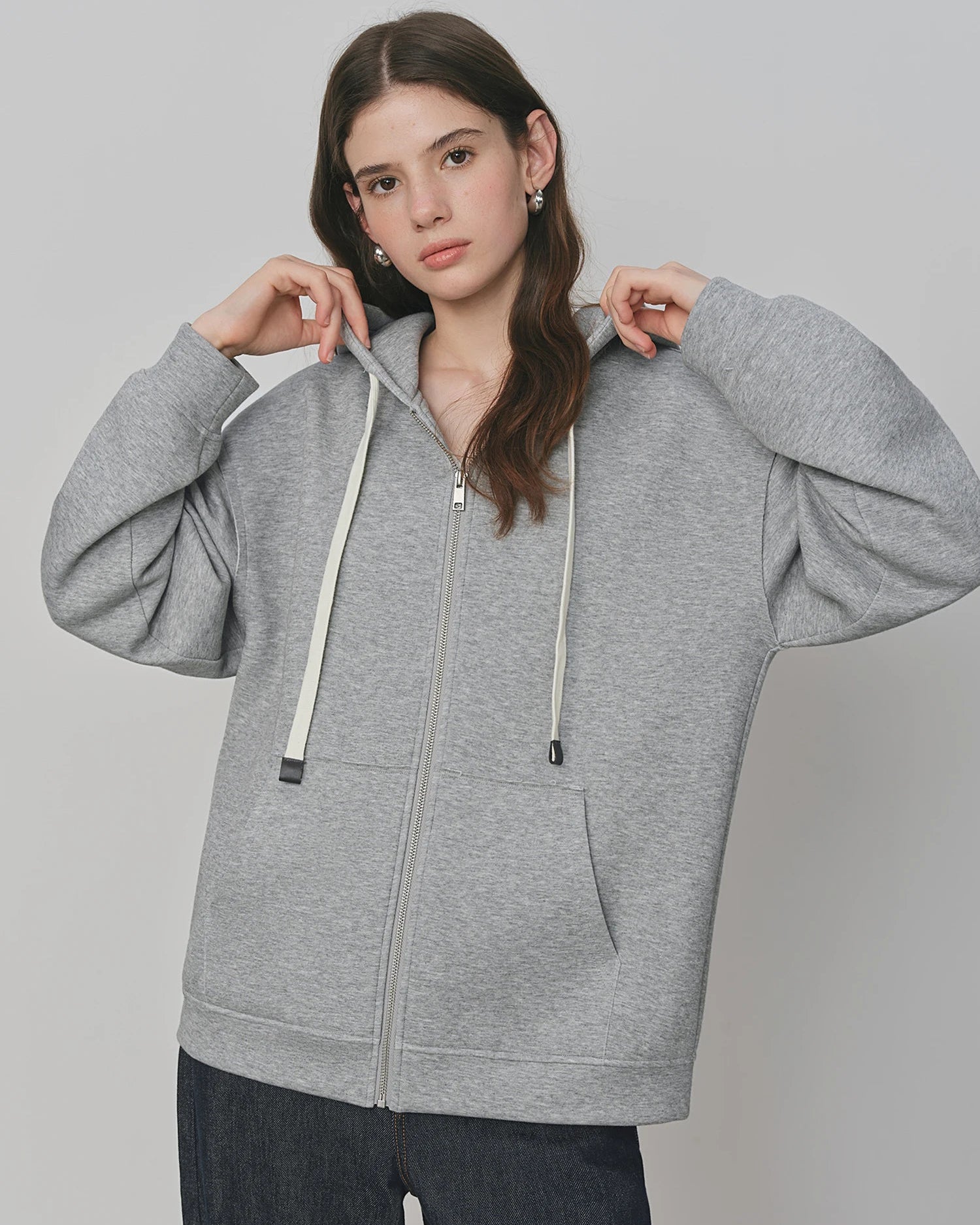 Loose-Fitting Drop-Shoulder Hooded Sweatshirt
