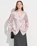 Long-sleeve acetate satin shirt featuring a single-breasted closure, lace collar detail, and fluid drape — refined women's workwear for spring and everyday elegance