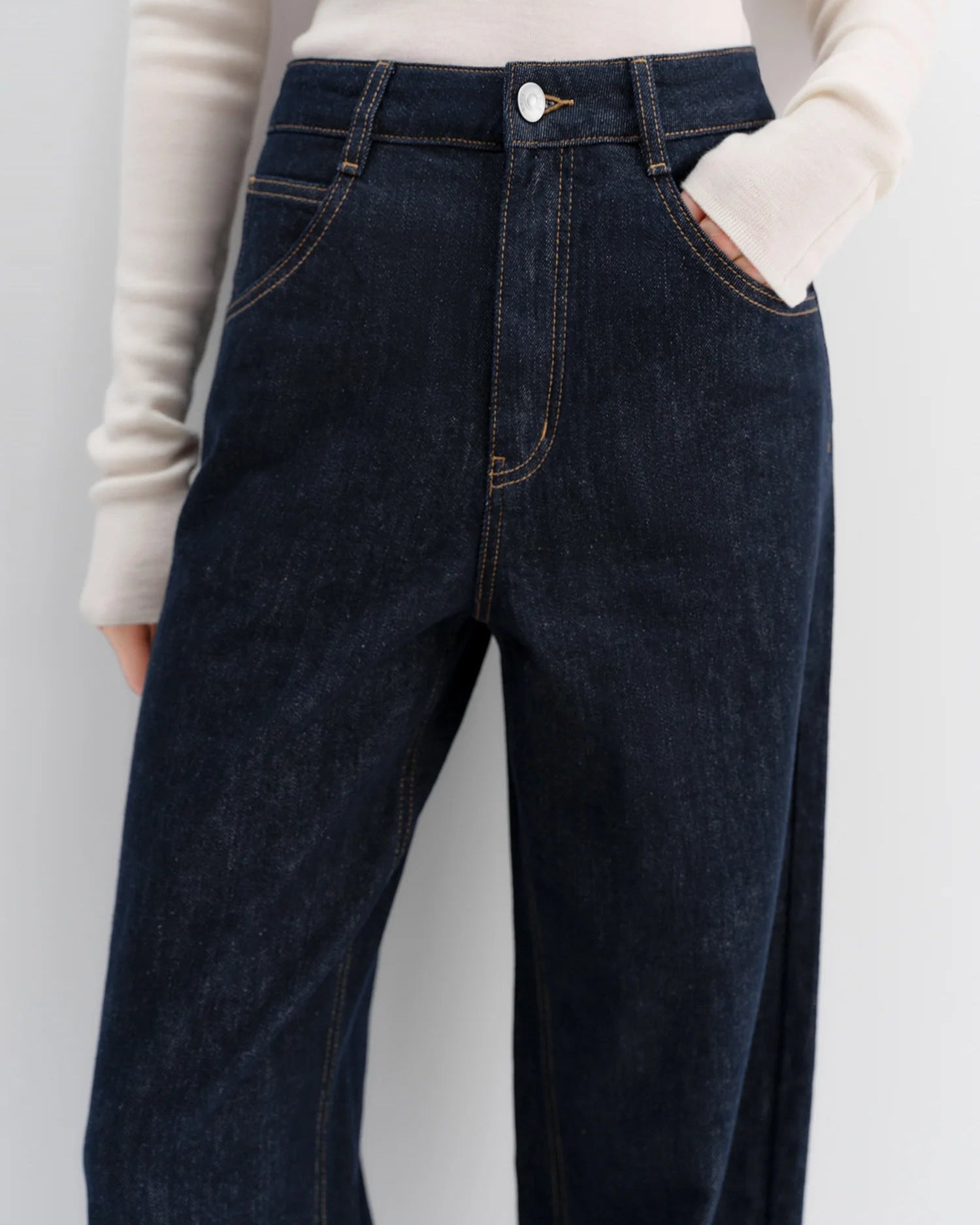 High-Waisted Straight-Leg Cropped Jeans