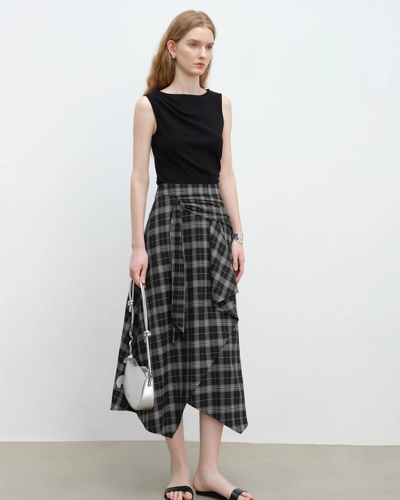 Asymmetrical Hem High-Waisted A-Line Skirt