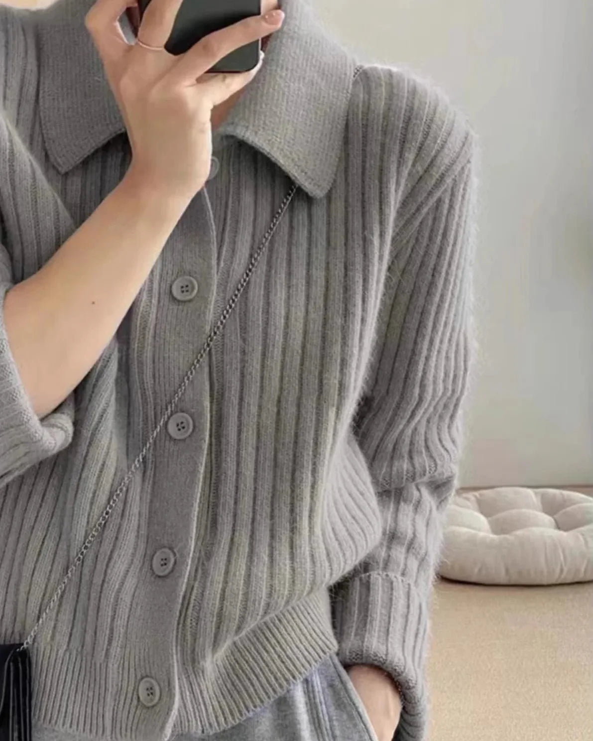 Gray / S