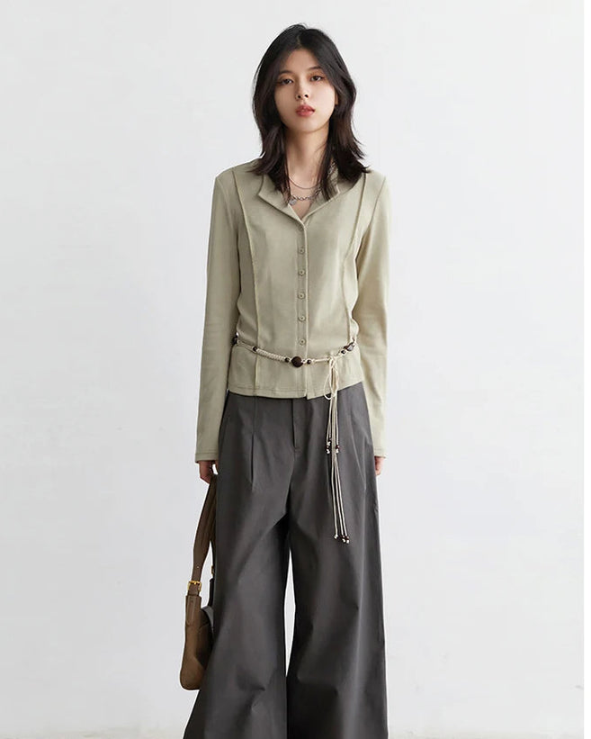 Slim-Fit V-Neck Single-Breasted Shirt